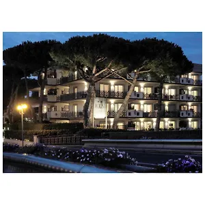 Aparthotel Michelangelo Rta, Cinquale